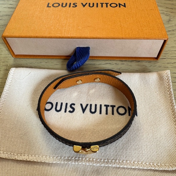 Louis Vuitton monogram bracelet - Picture 1 of 3